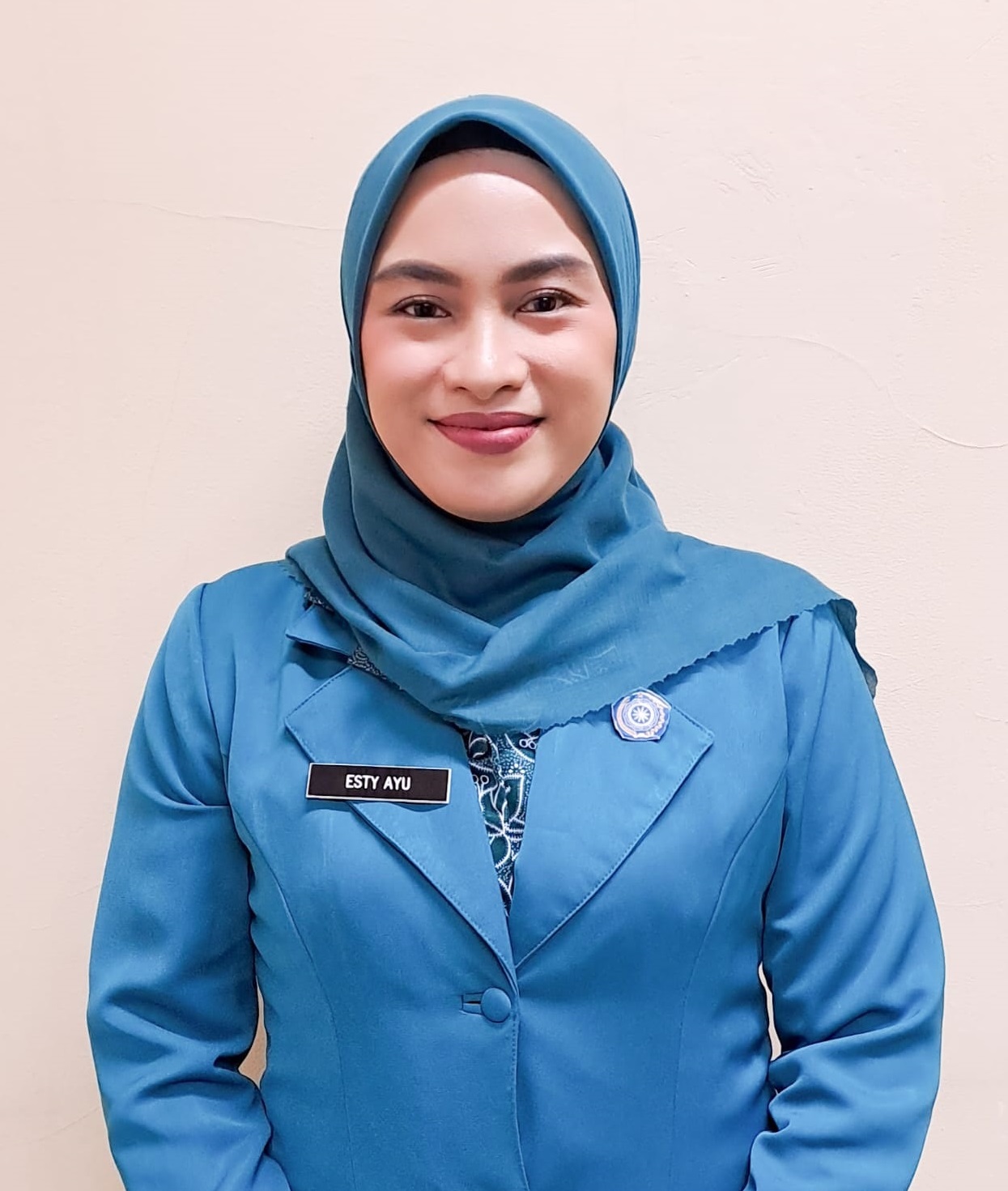 Esty Ayu Purwaningtyas, S.IP